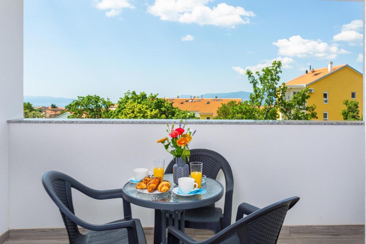 Kvarner Bay - Apartments 2 & 4 Rijeka Exterior foto